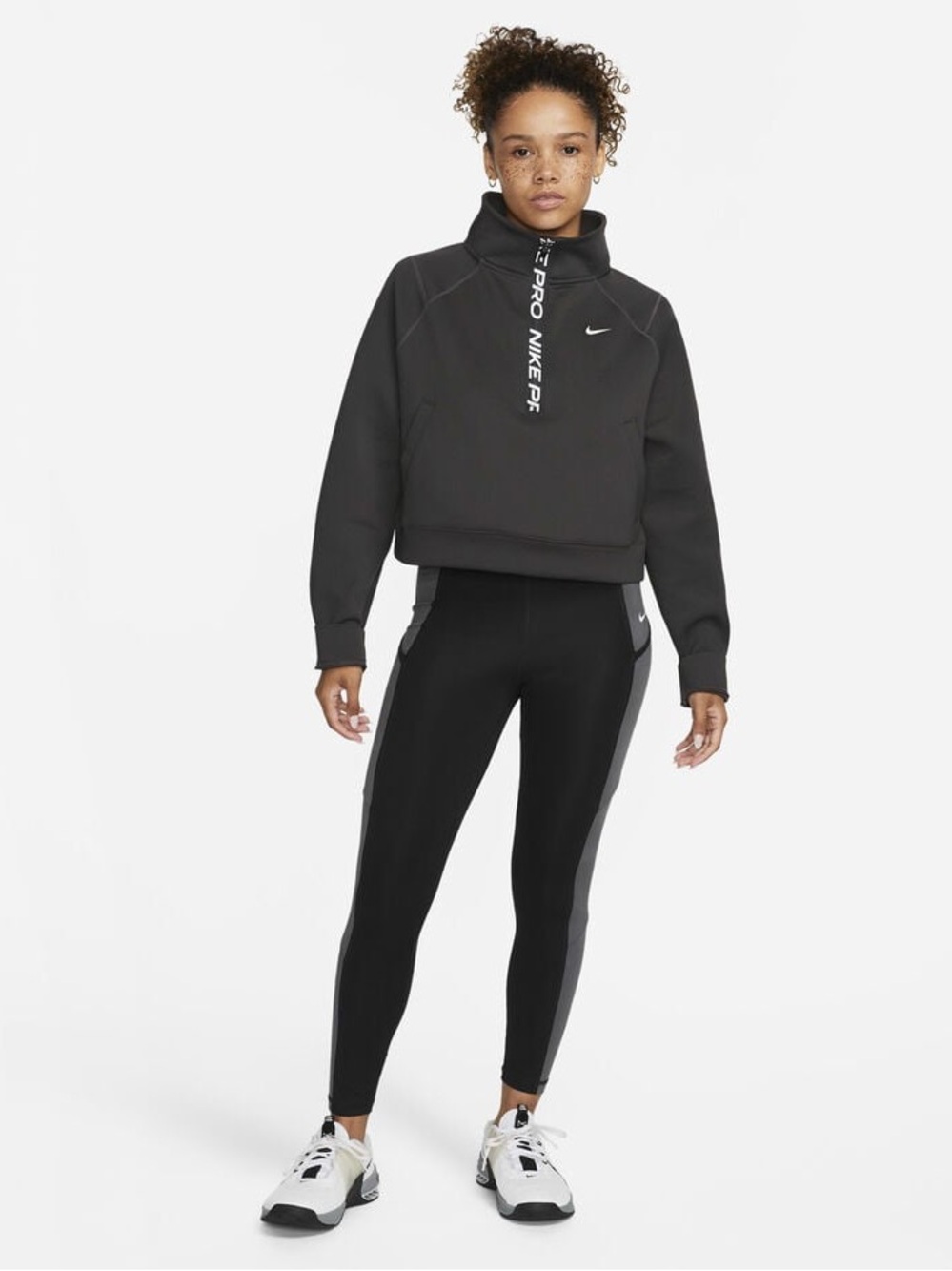NikePro Women's High-Waisted 7/8 Training Leggings with Pockets